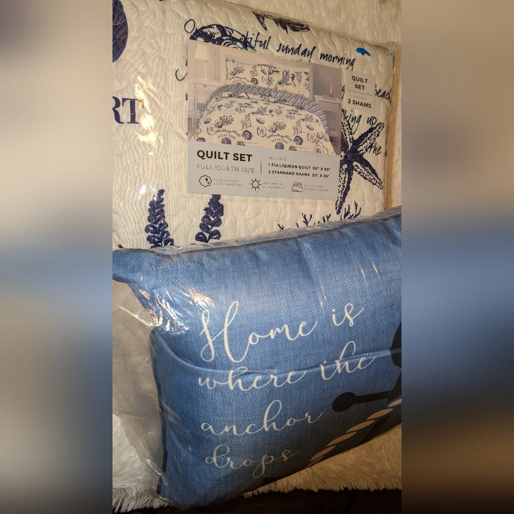 Coastal Theme Quilt with Shams Full/Queen With Bonus Pillow Blue White NIP - Picture 2 of 11